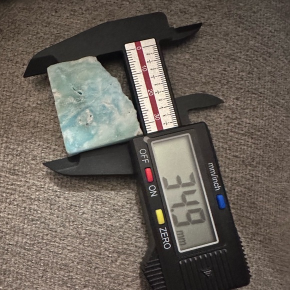 Raw Caribbean Calcite - Picture 5 of 5